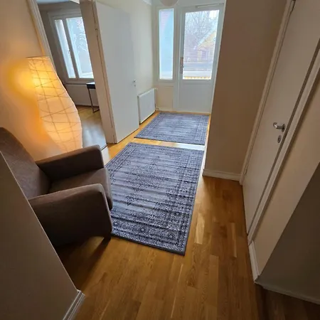 Room's House 7 200m2