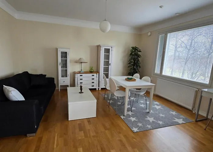 Room's House 7 200m2 * Rauma